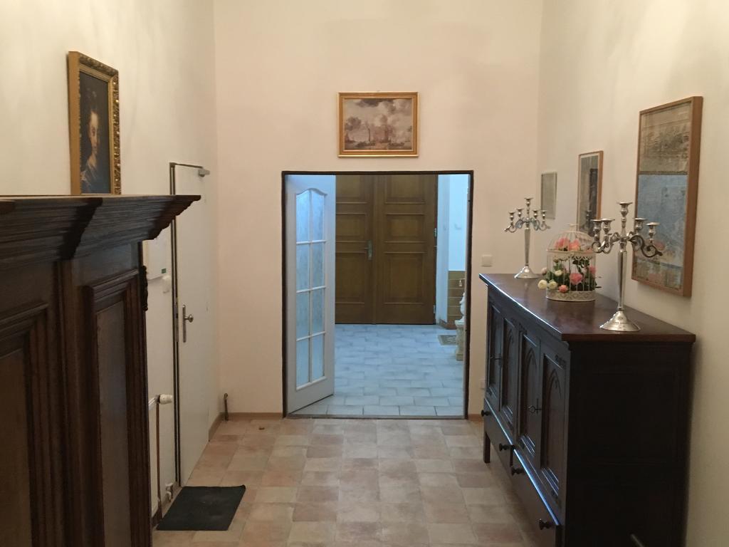 Bynovecký Zámeček Exterior foto